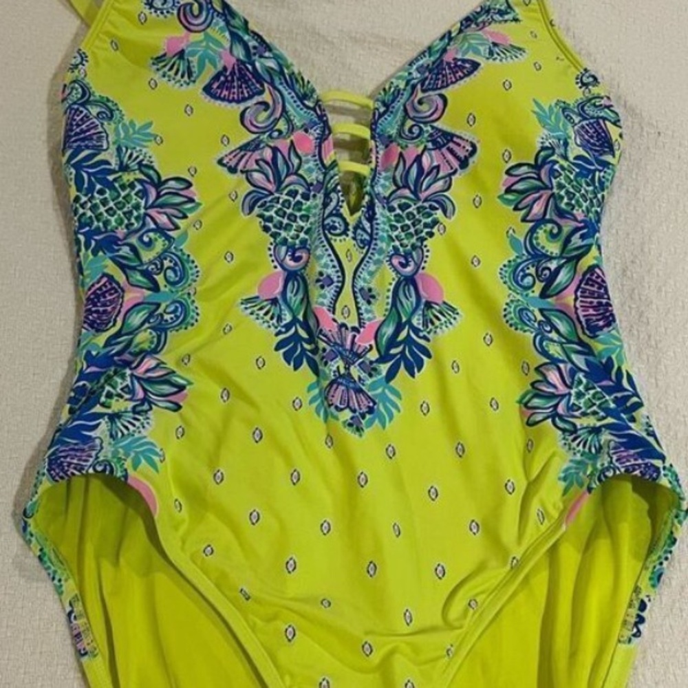 NWT Lilly Pulitzer Jaspen Pineapple River